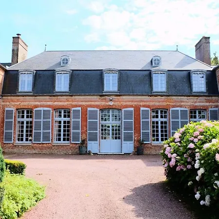 Chateau D'aigneville לינה וארוחת בוקר 3*