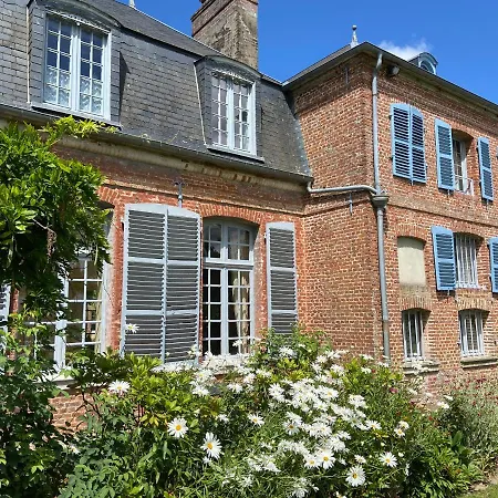 Chateau D'aigneville לינה וארוחת בוקר 3*