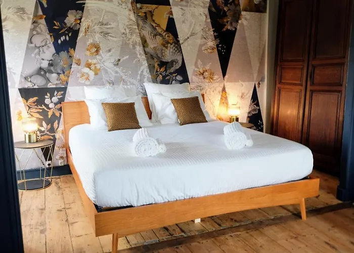 Bed & Breakfast Chateau D'aigneville 3*