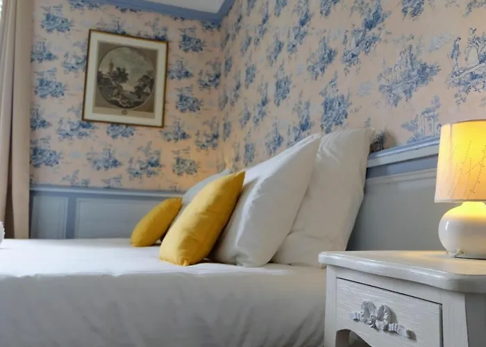 Bed & Breakfast Chateau D'aigneville 3*