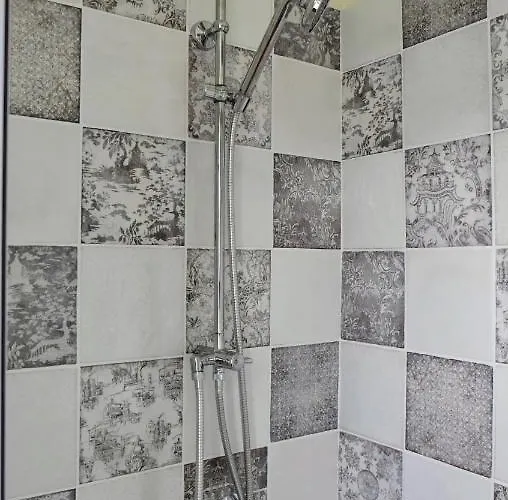 Chateau D'aigneville Bed & Breakfast