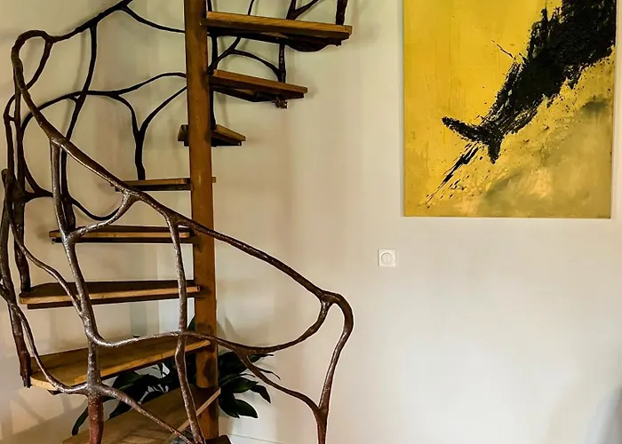 Chateau D'aigneville Bed & Breakfast 3*