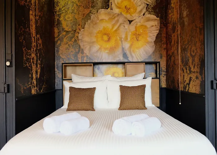 Chateau D'aigneville Bed & Breakfast 3*